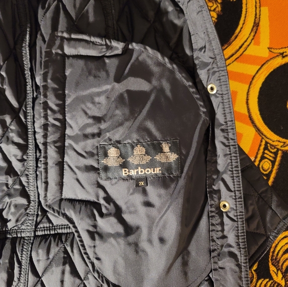 Barbour Summer Navy Beadnell Quilt Plus - Picture 9 of 10